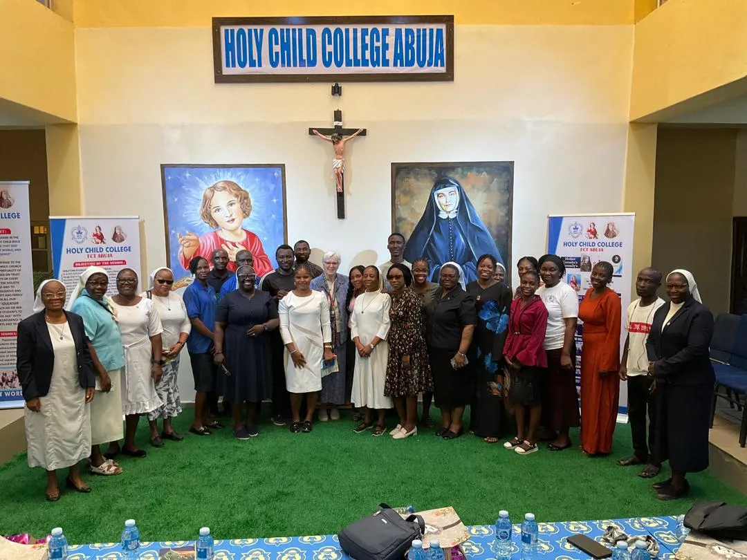 SLT interacting with students